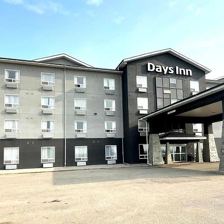 Days Inn By Wyndham Grande Prairie Luaran gambar